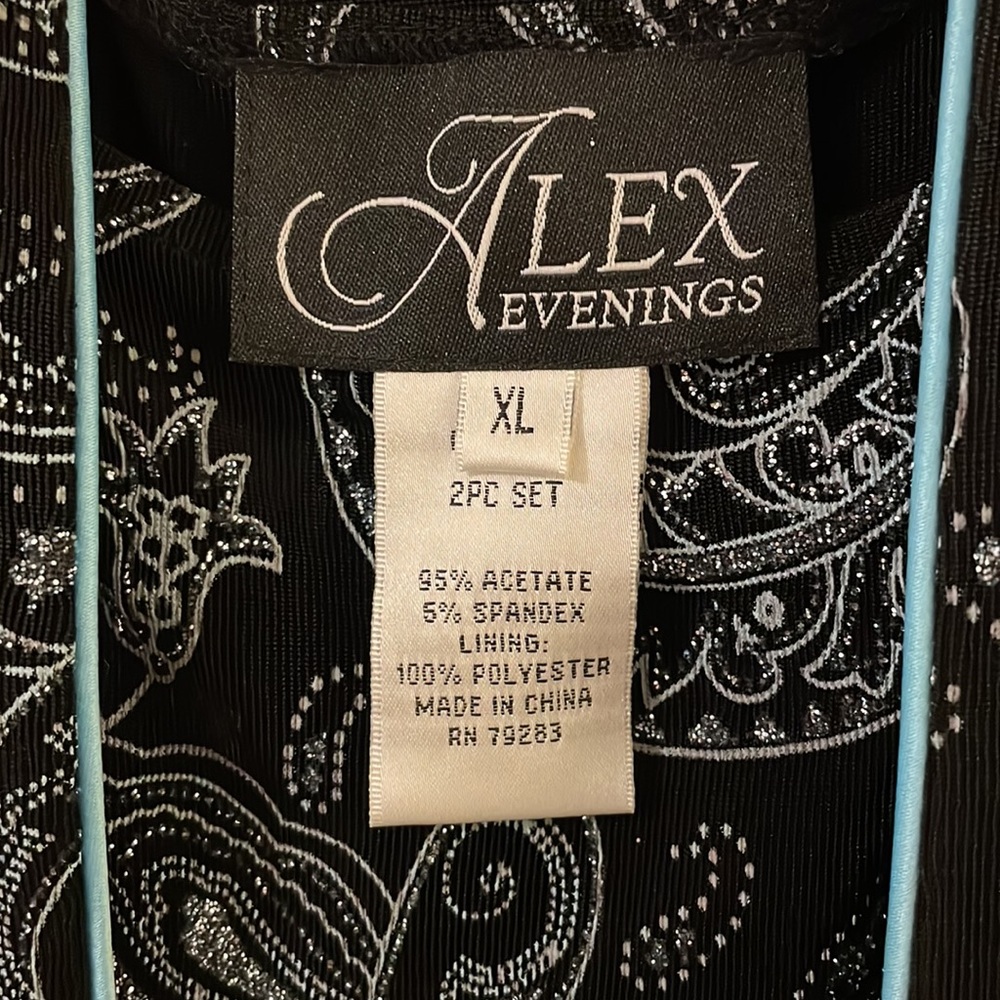 Alex Evenings Set - Picture 3 of 4